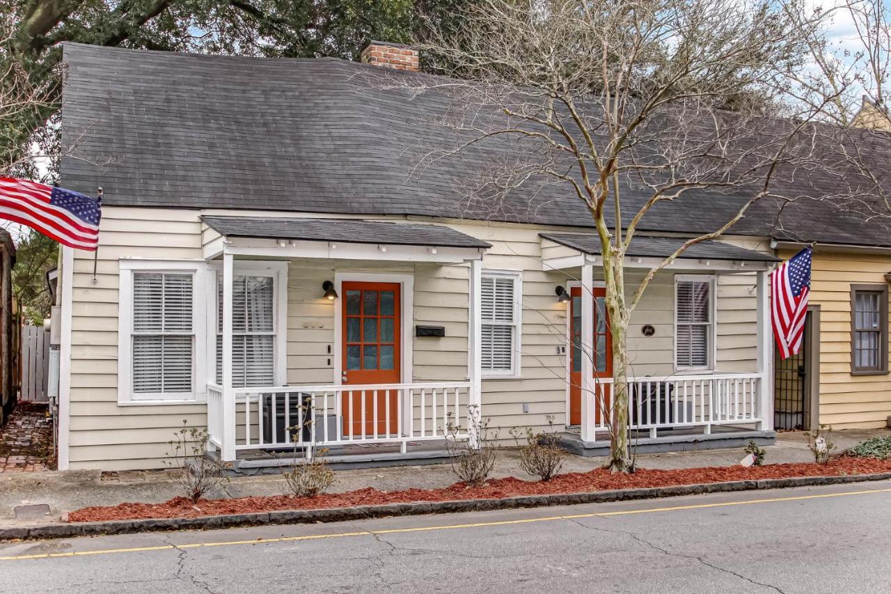 Historic 1892 Savannah Cottage Near Forsyth Park מראה חיצוני תמונה